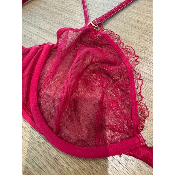 Victoria's Secret VERY SEXY Unlined Floral Embroidered Demi Bra NWT, 34DD - Picture 16 of 16